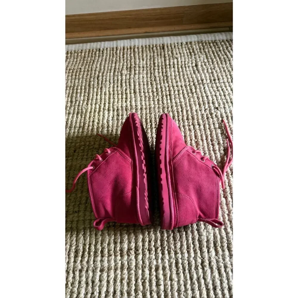 UGG Pink Neumel Boots Women’s Size 7 Shearling Lined Suede